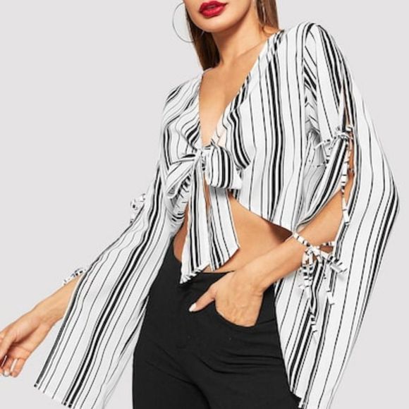 Split Bell sleeve tie front crop top - Picture 3 of 4